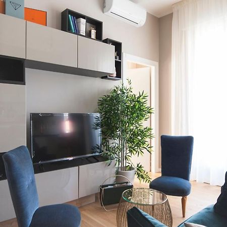 Youhosty - Algardi 5 Milano Exteriör bild